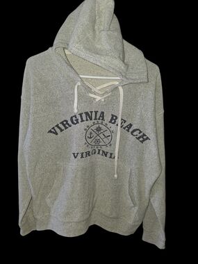4/8/108. Womens Sunsations Virginia Beach Lace-Up Hooded Pullover with Graphic